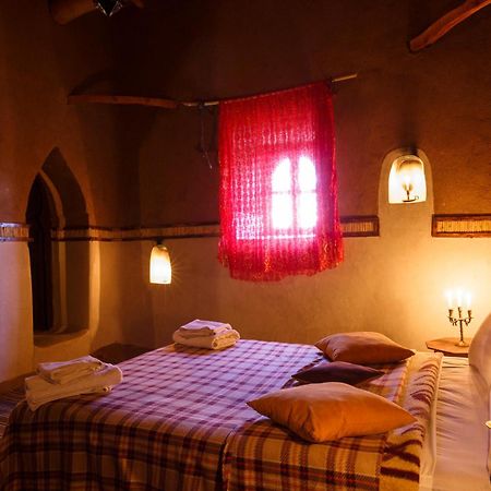 Kasbah Tebi Bed & Breakfast เอท เบน ฮัดโด ภายนอก รูปภาพ